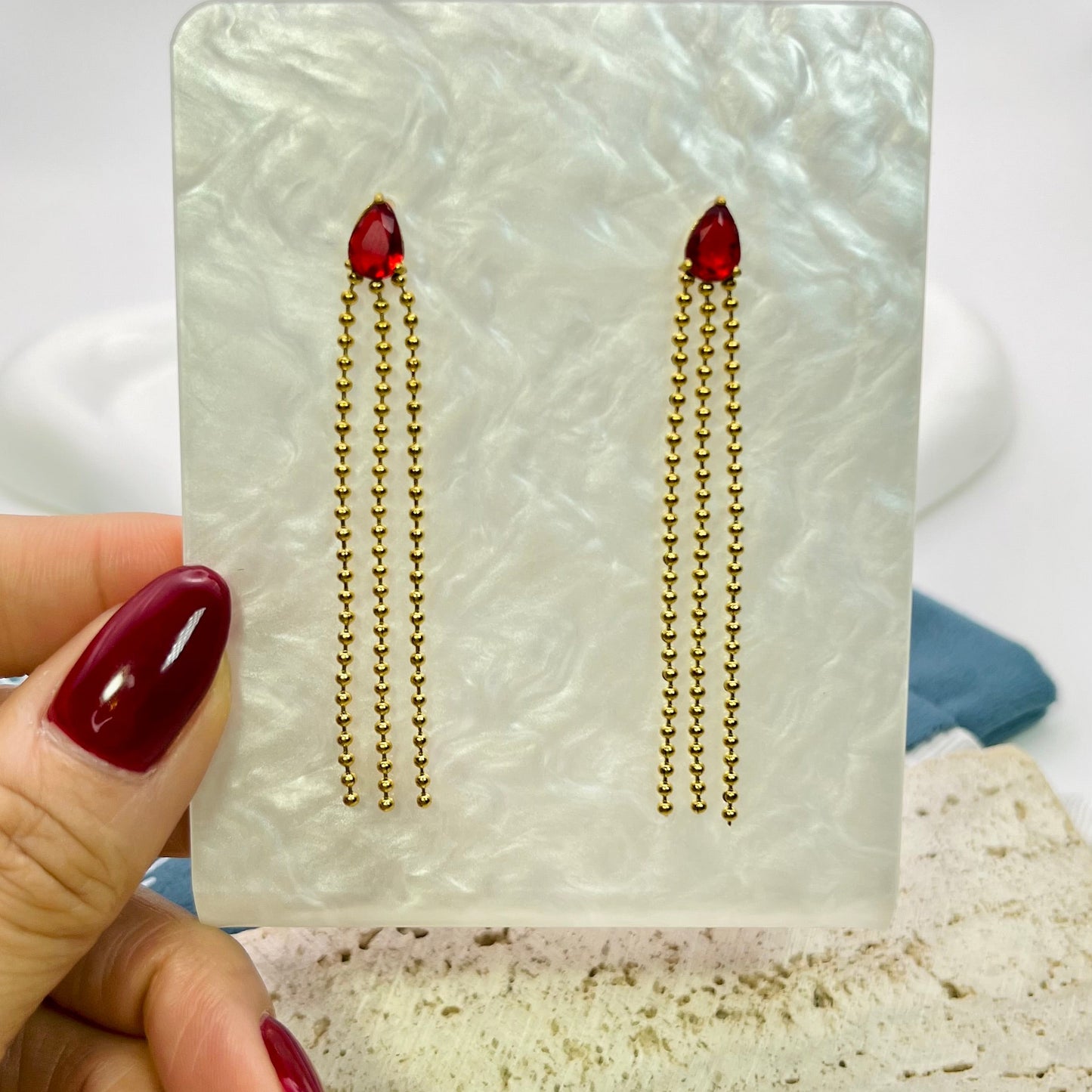 RED DROP EARRINGS