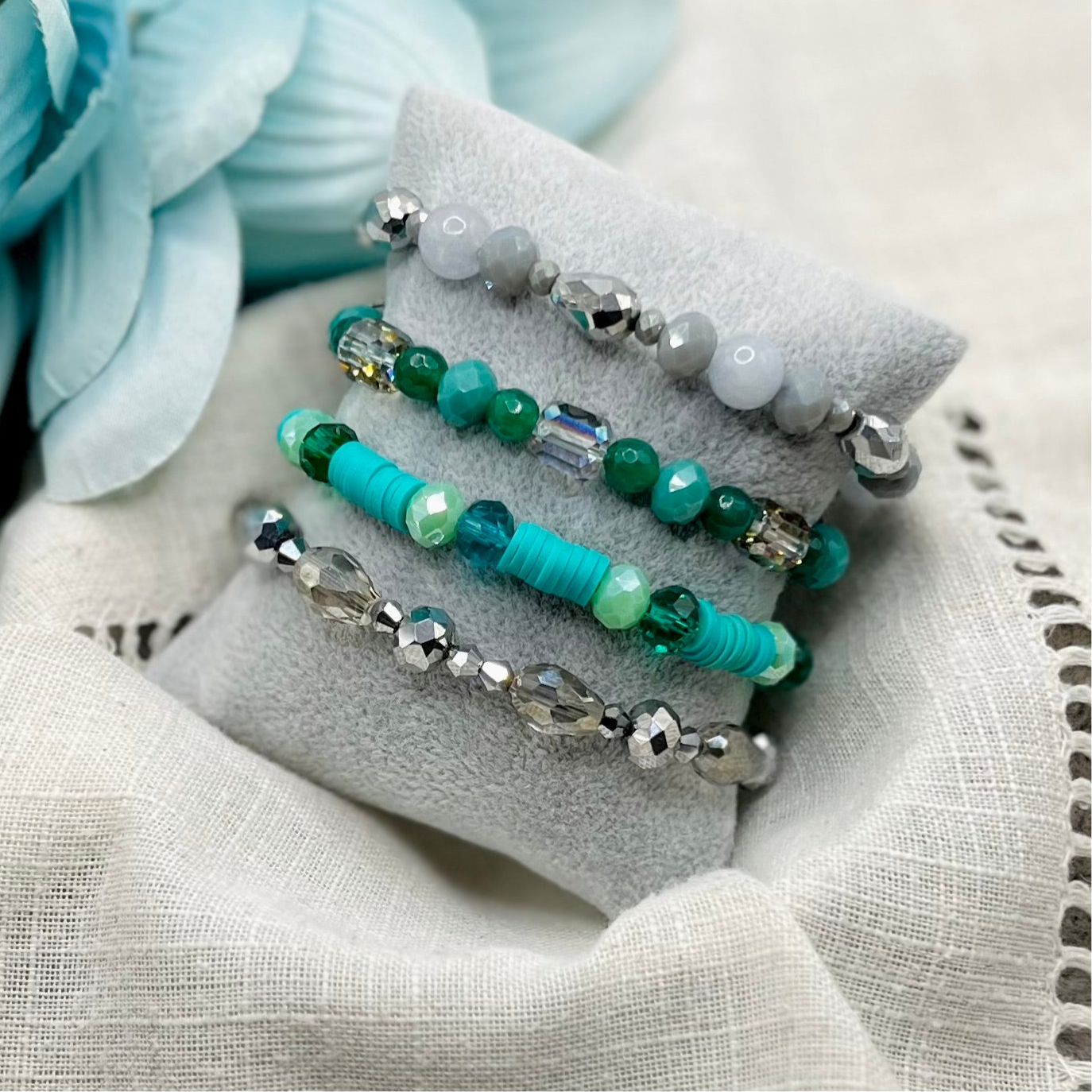 GRAY SILVER BRACELET