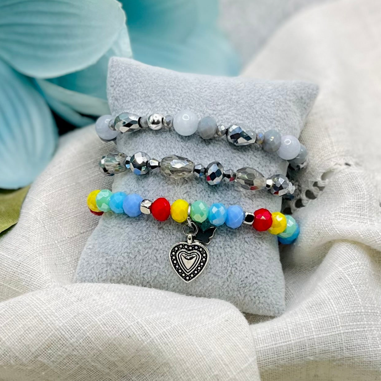 CLEAR SILVER BRACELET