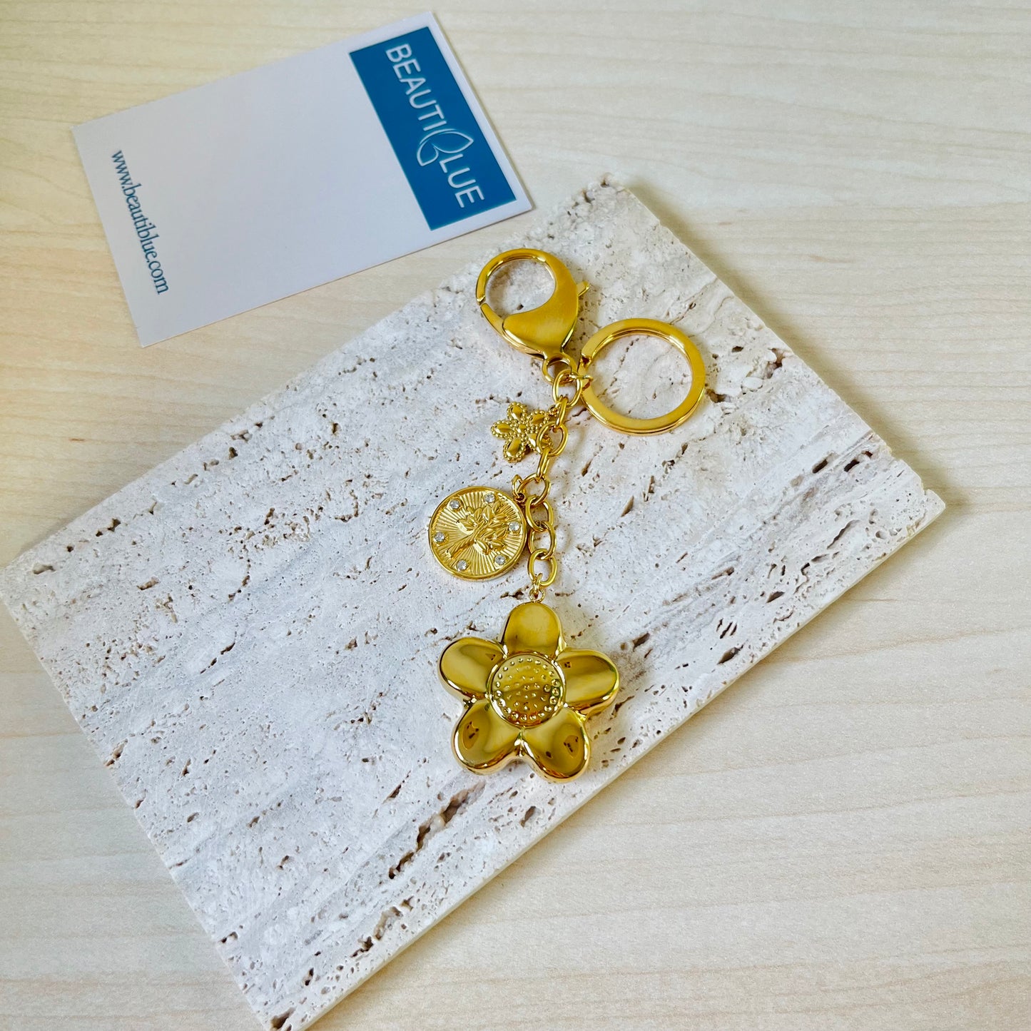 GOLD FLOWER KEYCHAIN