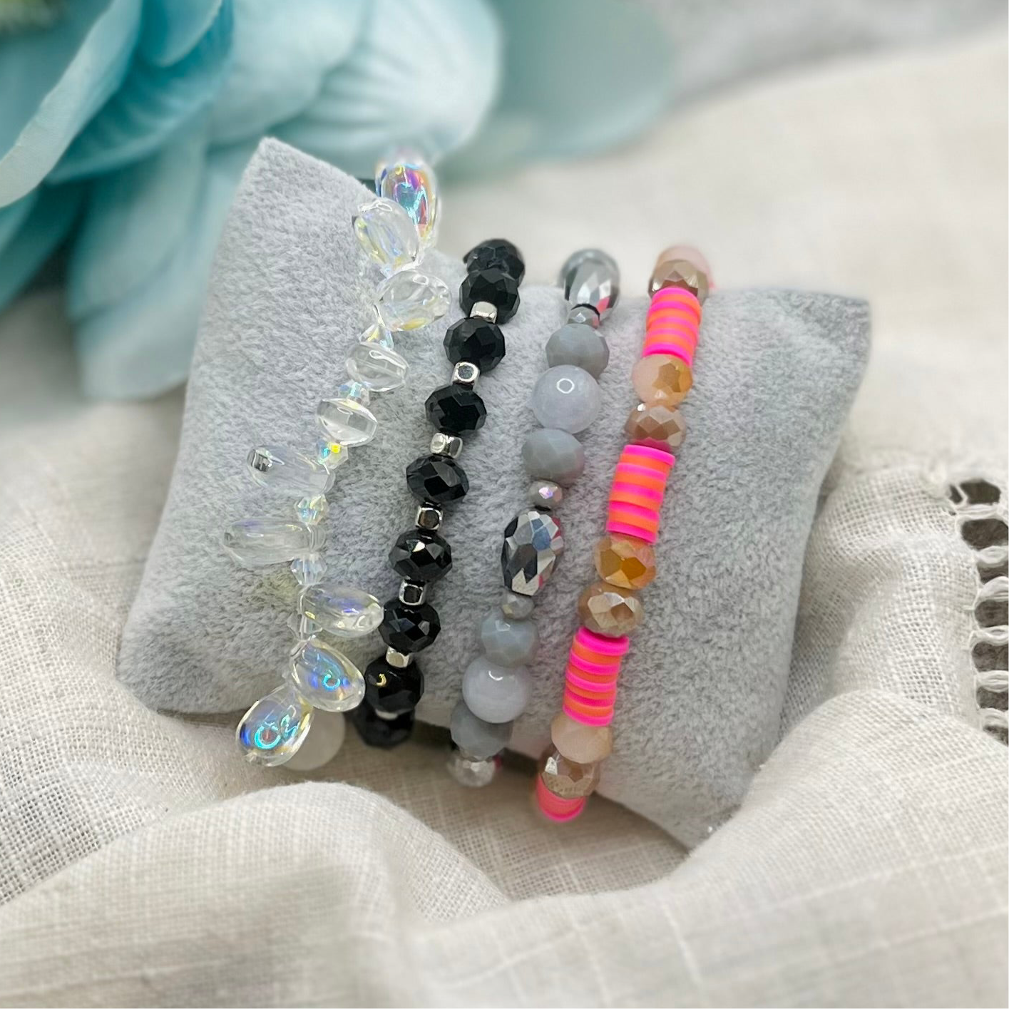 GRAY SILVER BRACELET