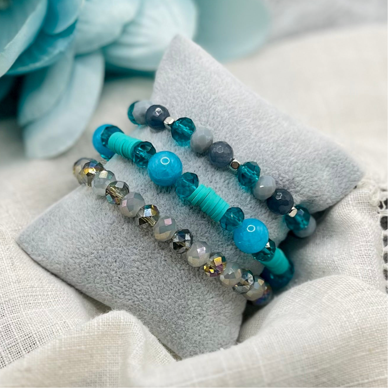 TURQUOISE STONE BRACELET