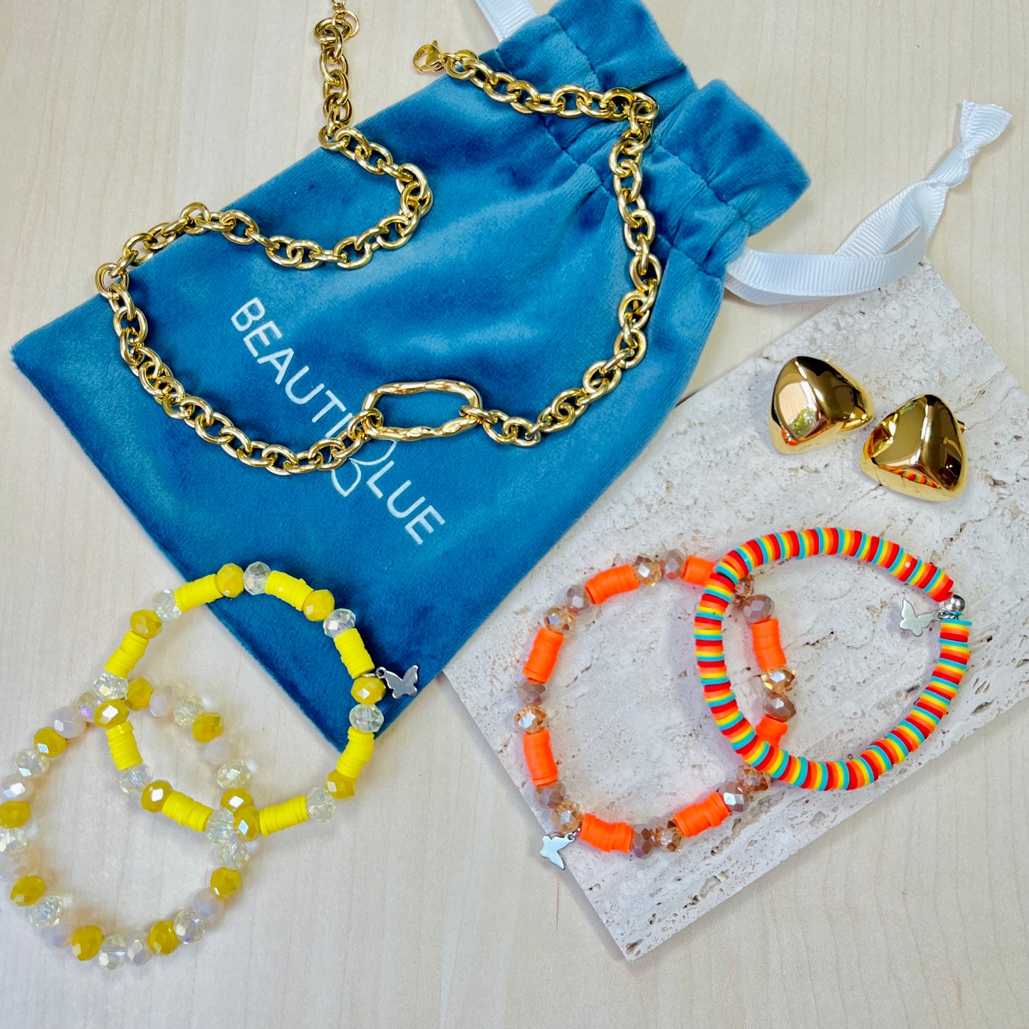 VINTAGE NECKLACE