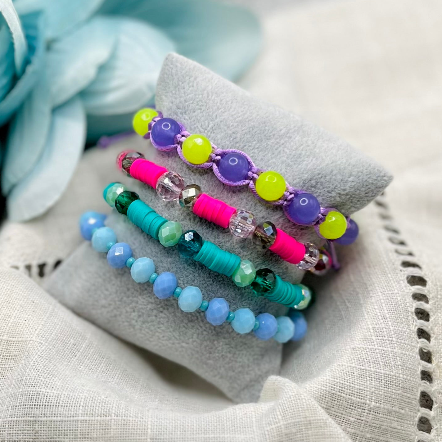 BRIGHT PINK BRACELET