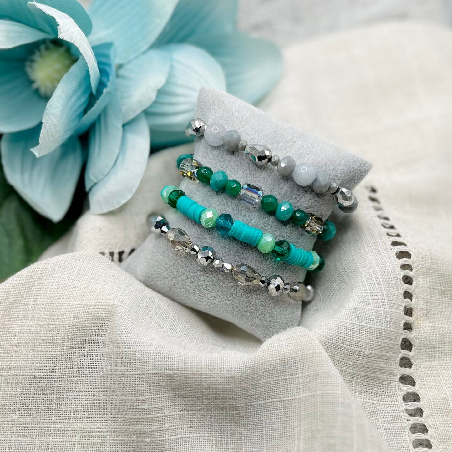 GREEN TURQUOISE BRACELET