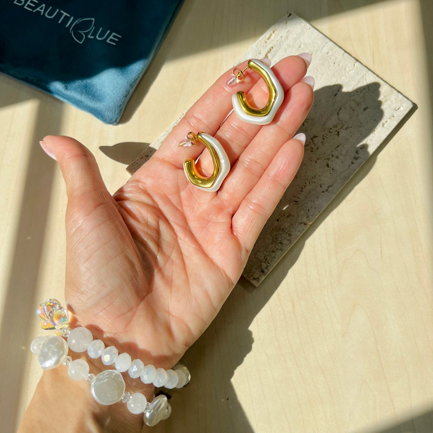 PEARL IRREGULAR HOOP EARRINGS