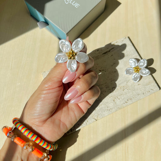 PEARL FLOWER EARRINGS