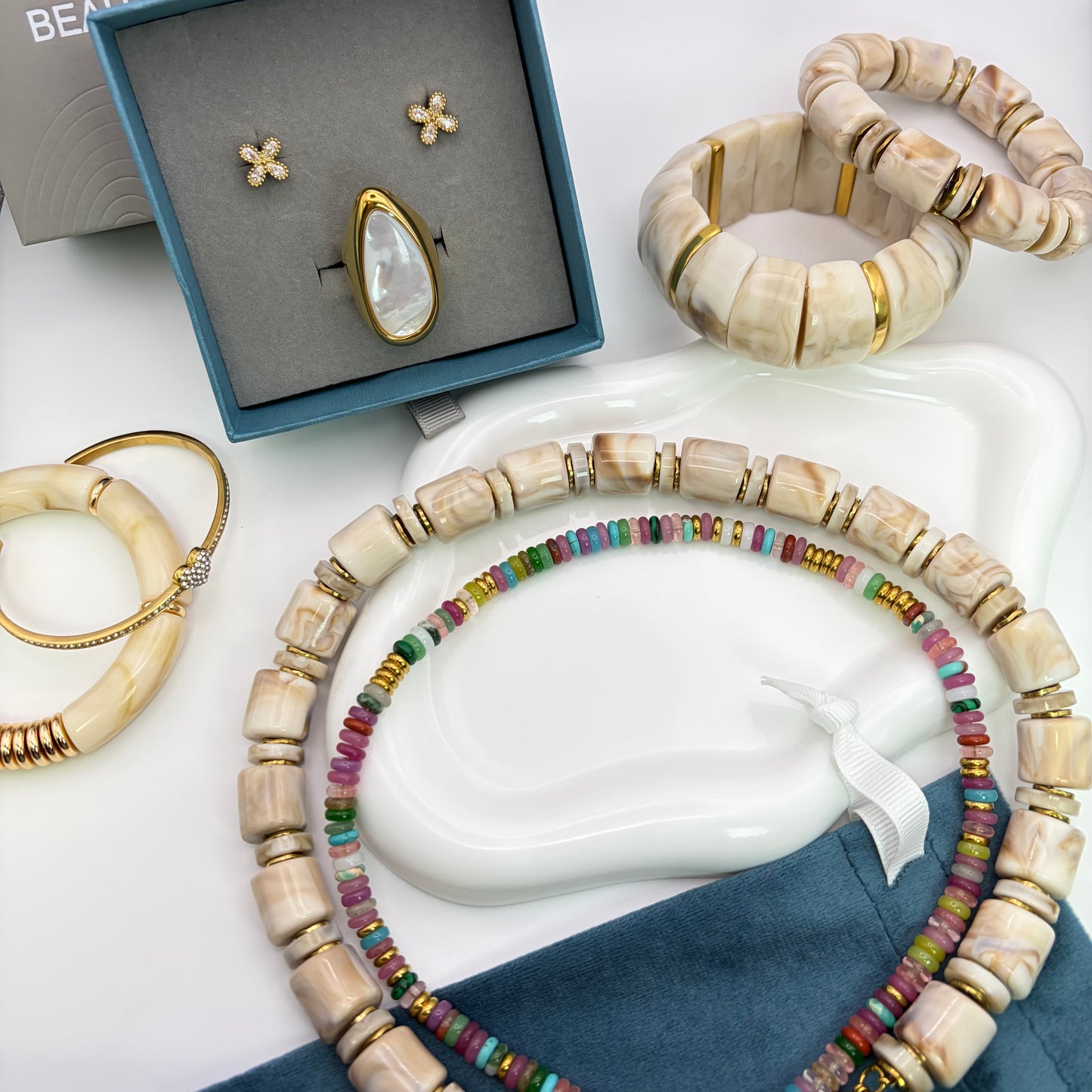 ELASTIC BANGLE BEIGE BRACELET