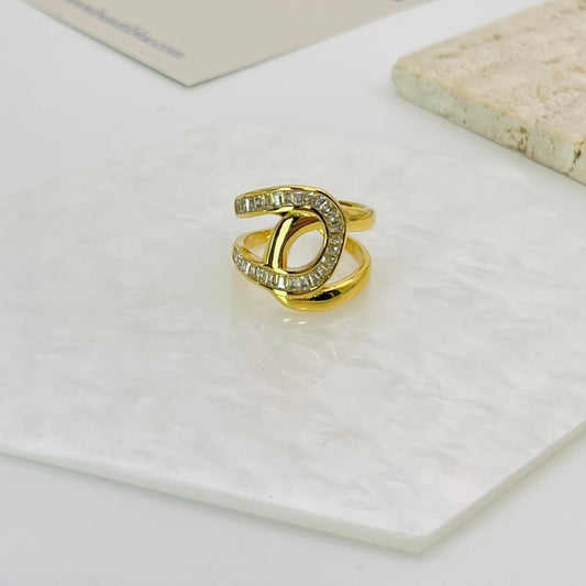 GOLD CROSSOVER RING