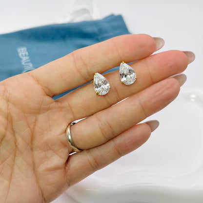 PEAR SHAPED STUD EARRINGS