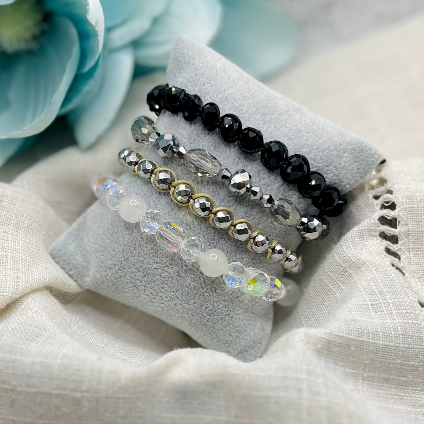 IRIDESCENT WHITE BRACELET