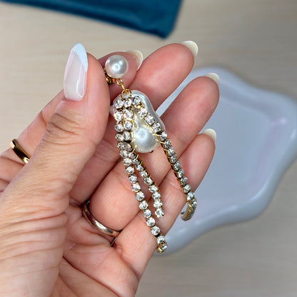 PEAL RHINESTONE EARRINGS