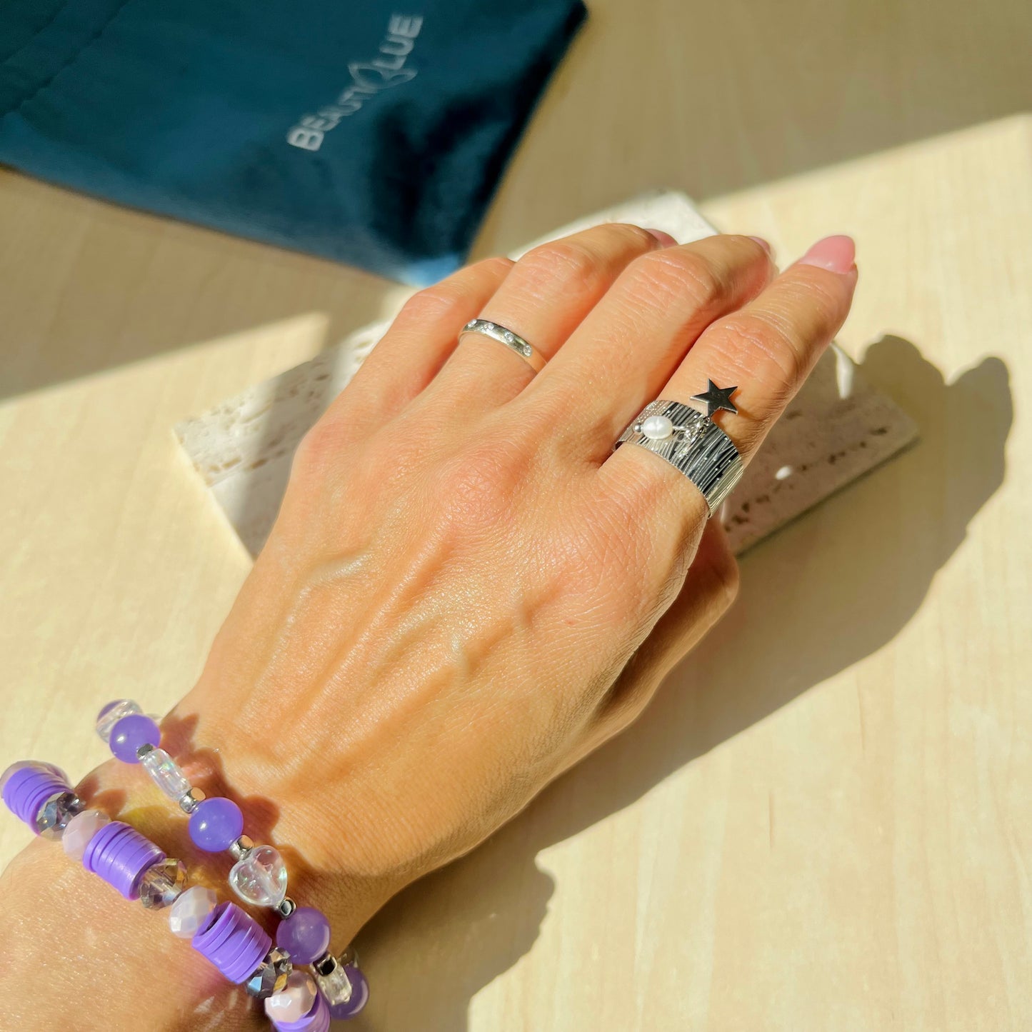 DANGLING OPEN RING