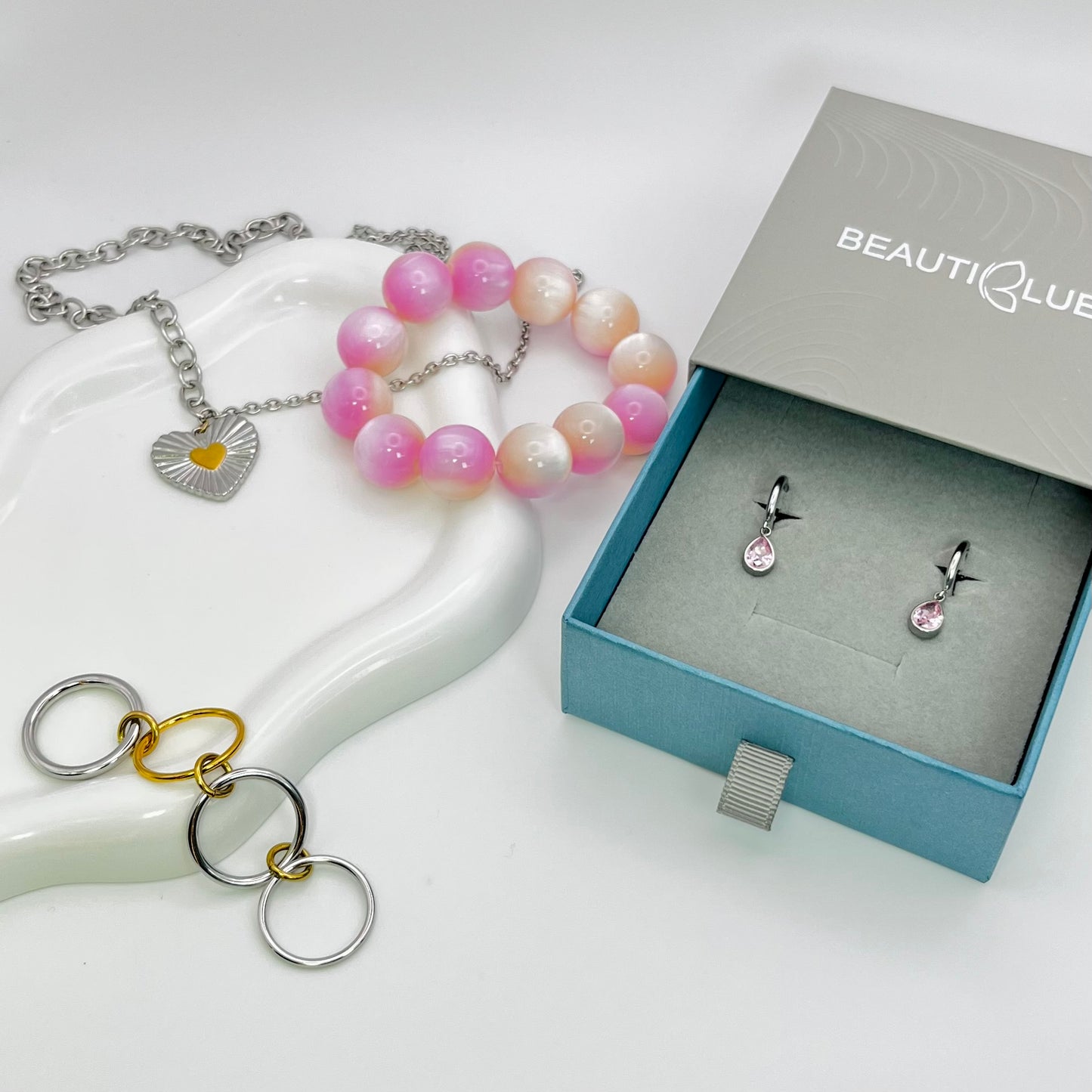 SILVER HEART NECKLACE