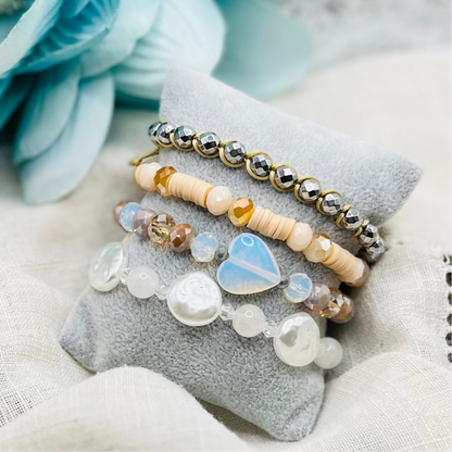 NUDE MACRAME BRACELET