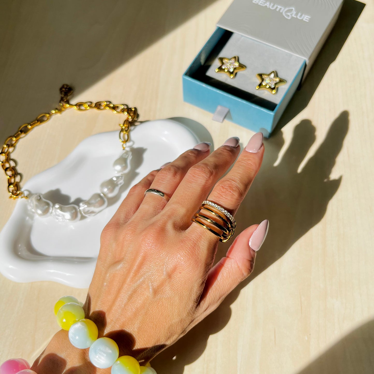 GOLD MULTI - LAYER RING