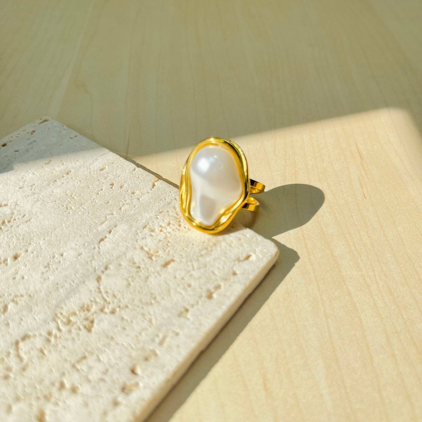 PEARL RING