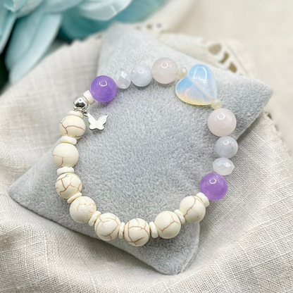 WHITE OPAL HEART BRACELET