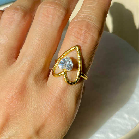 GOLD HEART RING