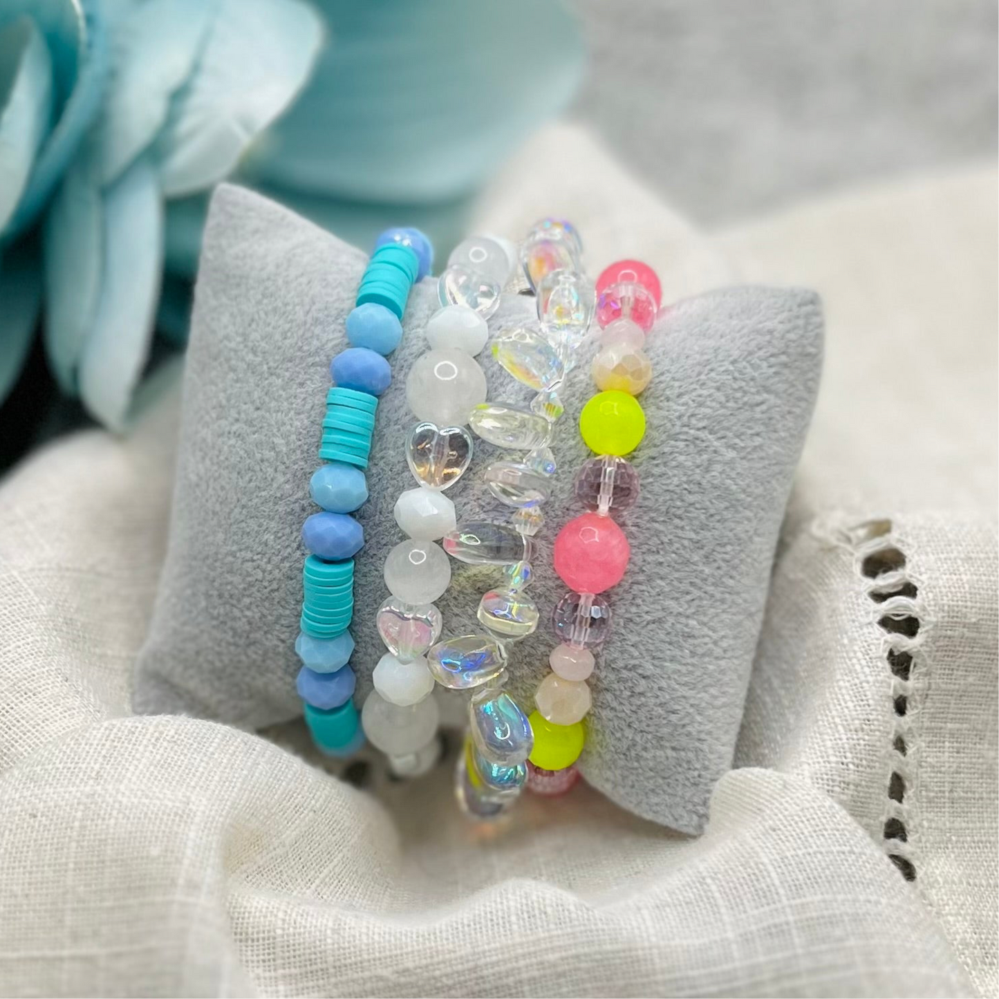 WHITE TWO SIDES BRACELET