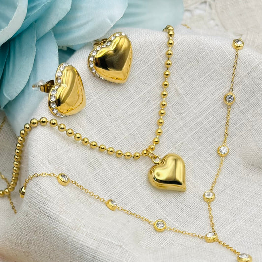 GOLD RHINESTONE HEART EARRINGS