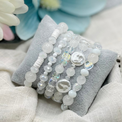 WHITE STONE BRACELET