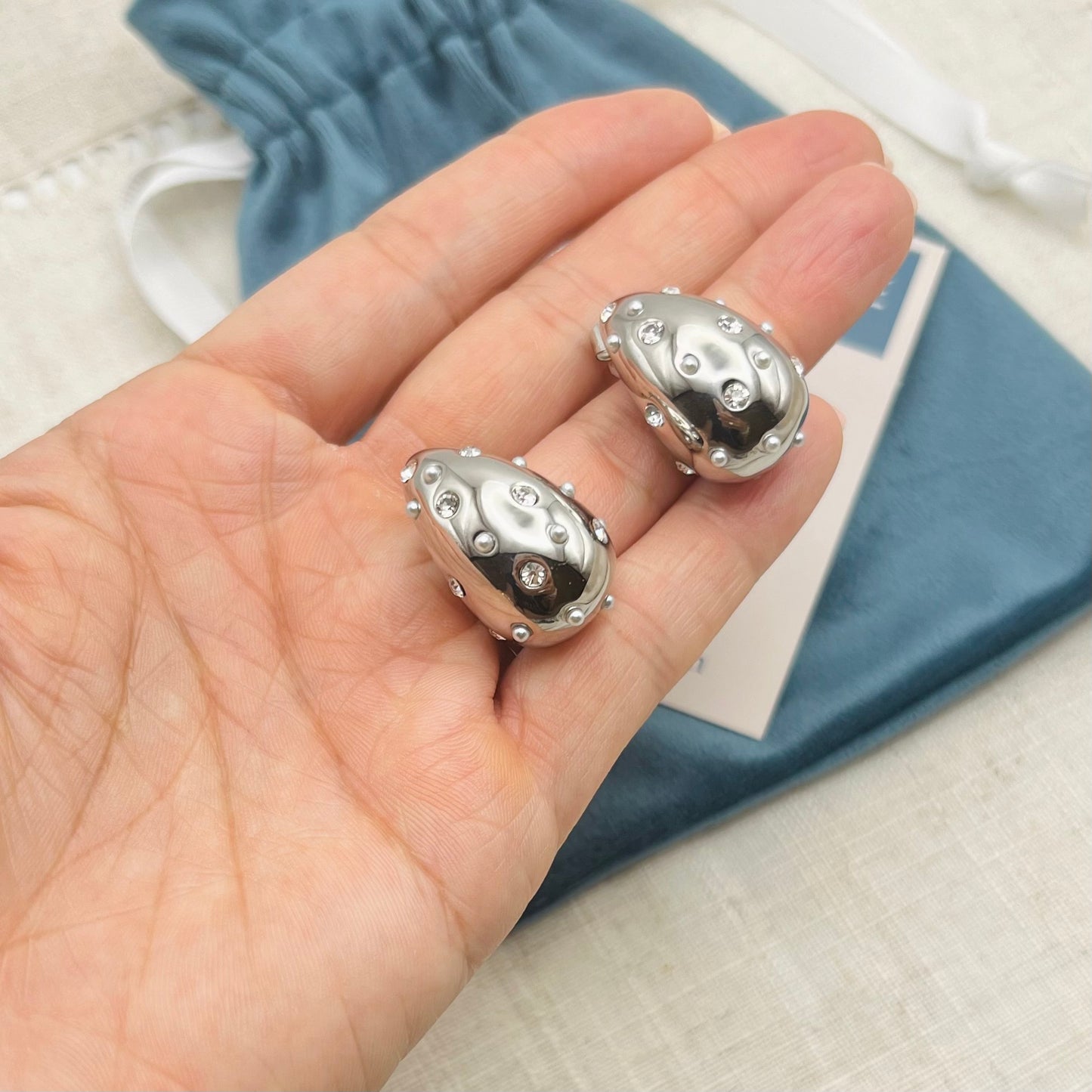 TEARDROP BEADS EARRINGS