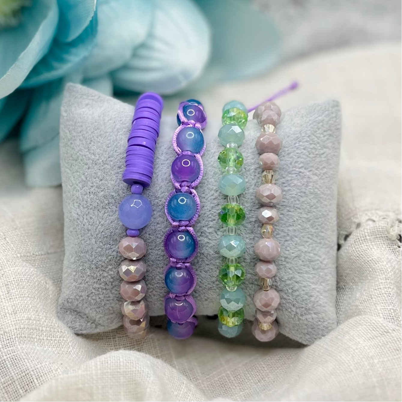 LIGHT PURPLE BRACELET