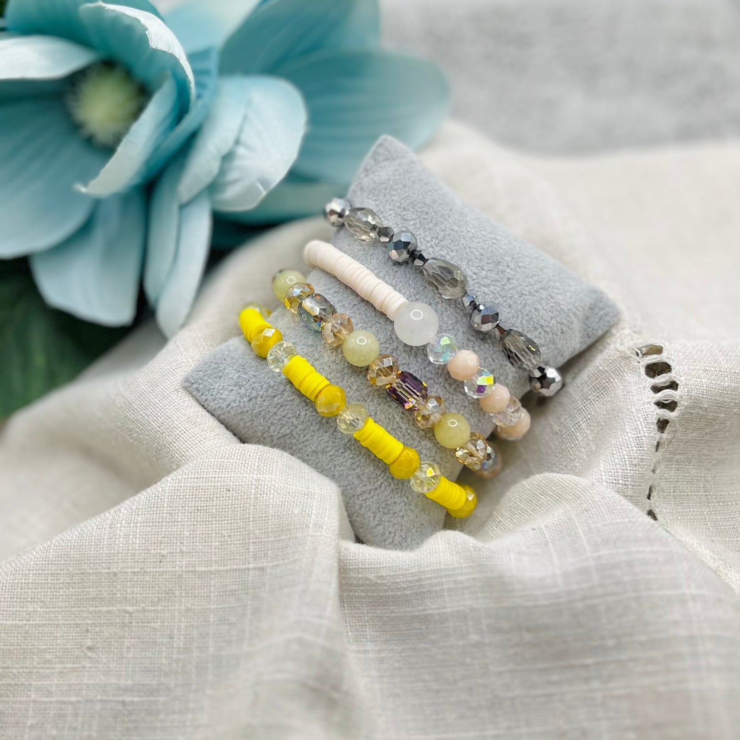 CREAM TWO SIDES BRACELET