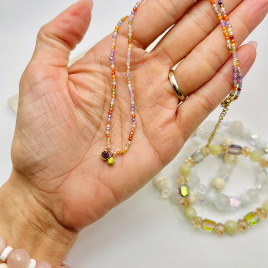 SMALL MULTICOLORED BEADS NECKLACE