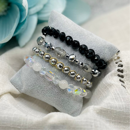 BLACK MACRAME BRACELET