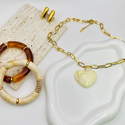 HEART PENDANT NECKLACE